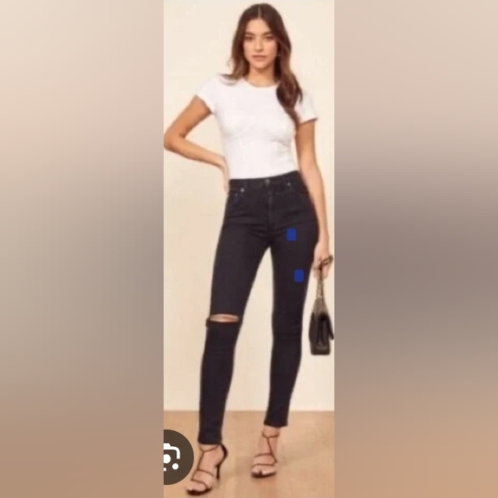 Reformation Serena Highrise Distressed Jeans In Destoyed Style Size 23.